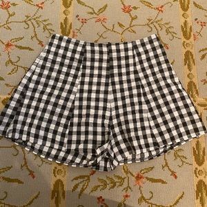CHECKERED SHORTS